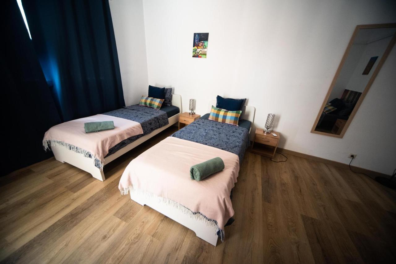By Port Vell Rooms Barcelona Exterior photo